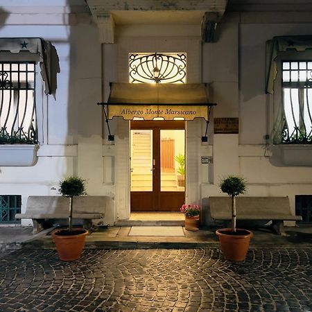 Monte Marsicano Hotel Pescasseroli Eksteriør bilde