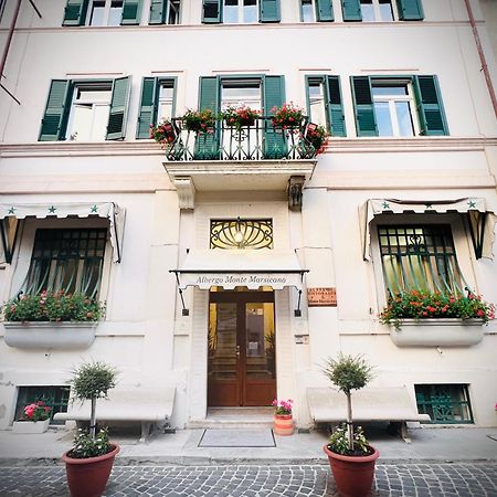 Monte Marsicano Hotel Pescasseroli Eksteriør bilde