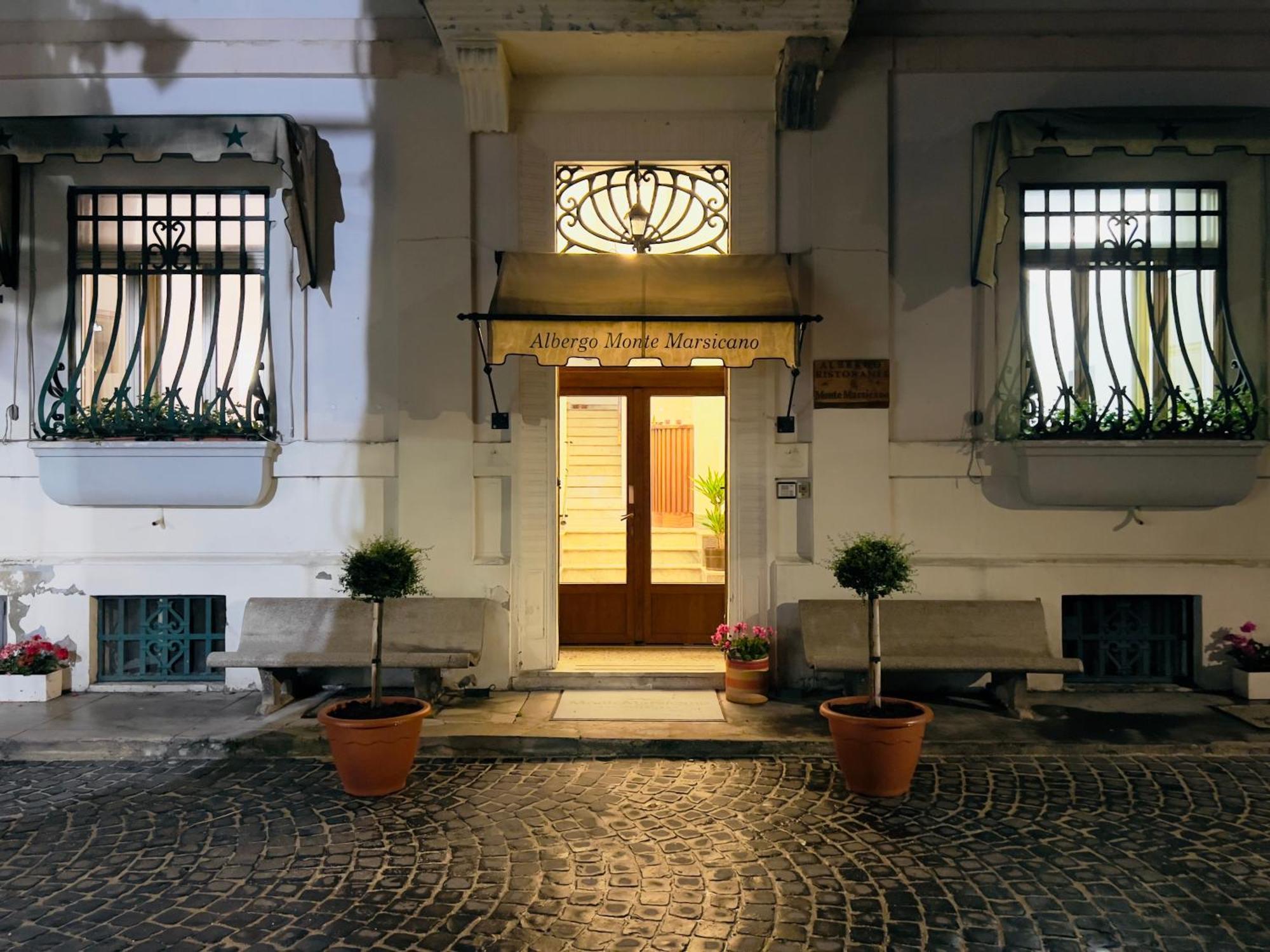 Monte Marsicano Hotel Pescasseroli Eksteriør bilde