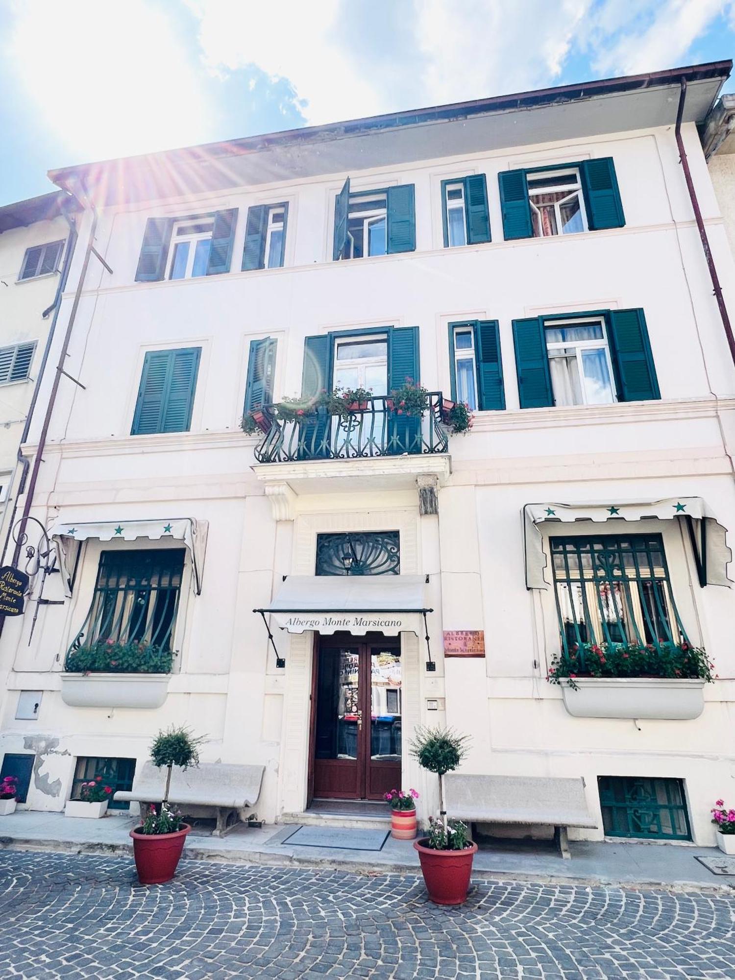 Monte Marsicano Hotel Pescasseroli Eksteriør bilde
