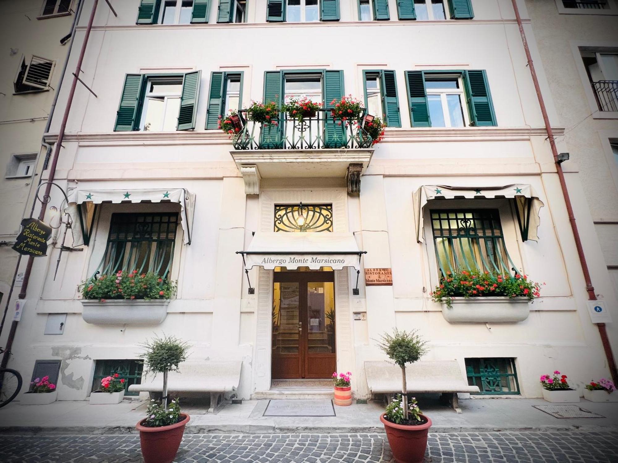 Monte Marsicano Hotel Pescasseroli Eksteriør bilde